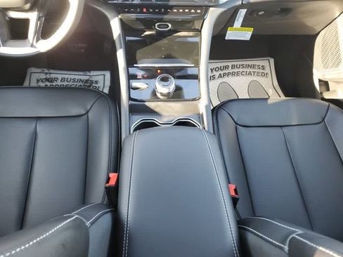 New 2026 Jeep Grand Cherokee Limited AWD/4WD image 22