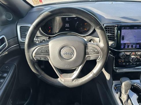 Used 2019 Jeep Grand Cherokee Limited AWD/4WD image 17