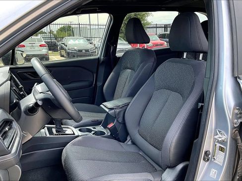 Used 2025 Subaru Forester Premium AWD/4WD image 29