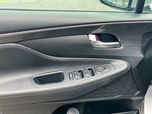 Used 2023 Hyundai Santa Fe SEL image 18