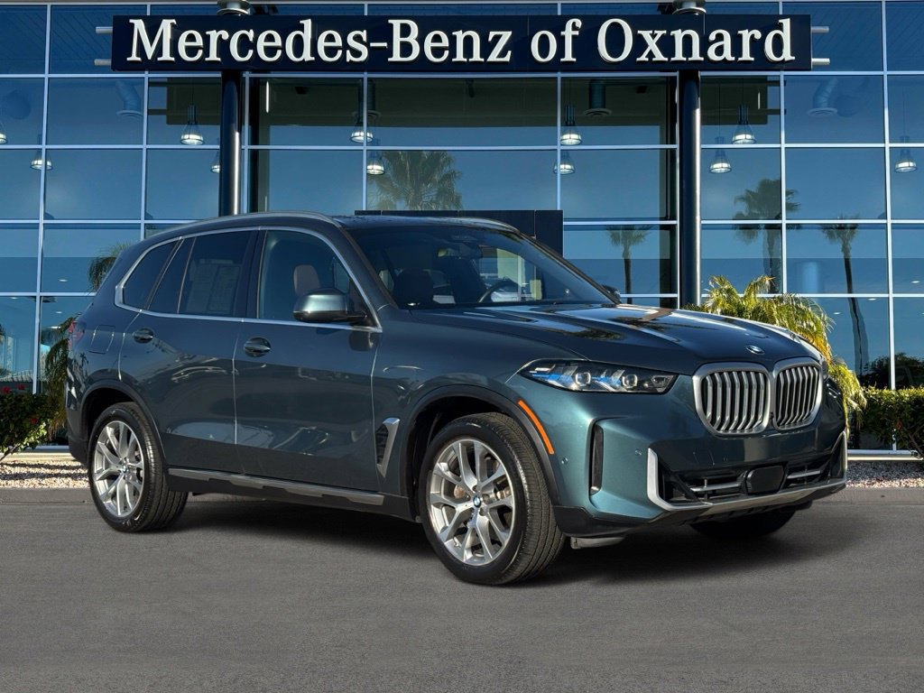 Used 2024 BMW X5 xDrive40i w/ Premium Package AWD/4WD image 2