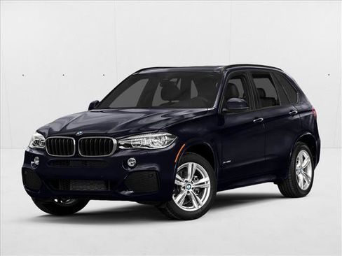 Used 2016 BMW X5 xDrive50i AWD/4WD image 1