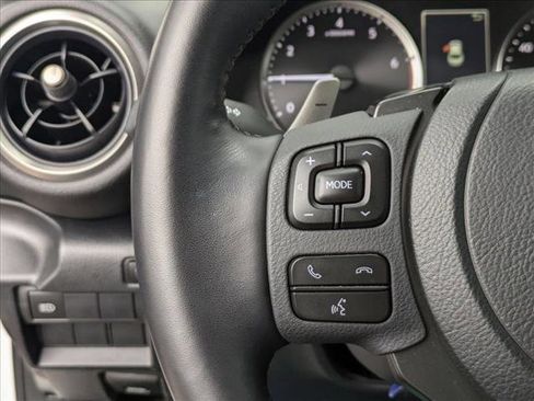 Used 2022 Lexus IS 300 image 11