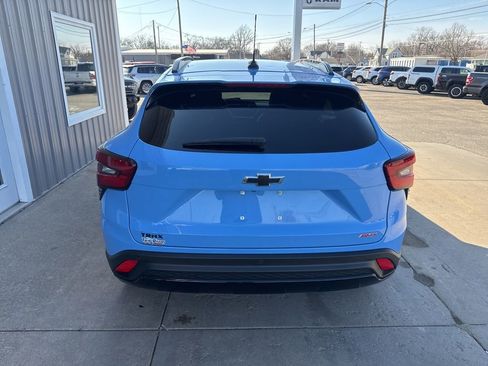 Used 2024 Chevrolet Trax RS w/ Driver Confidence Package image 4