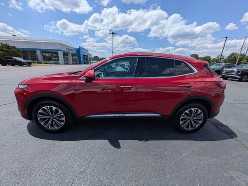 Used 2025 Buick Envision Preferred AWD/4WD image 6
