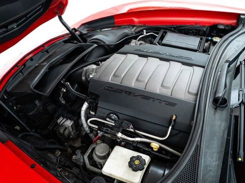 Used 2014 Chevrolet Corvette Stingray Coupe w/ 3LT Preferred Equipment Group image 29