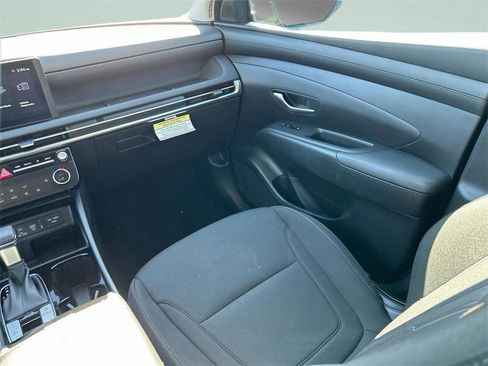 New 2025 Hyundai Tucson SEL image 15