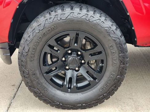 Used 2019 Toyota Tacoma SR w/ SR Convenience Package RWD image 9