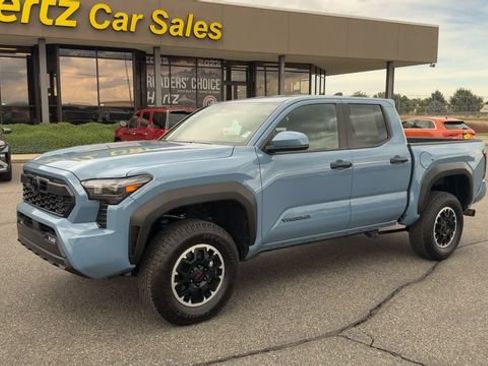 Used 2026 Toyota Tacoma TRD Off-Road AWD/4WD image 4