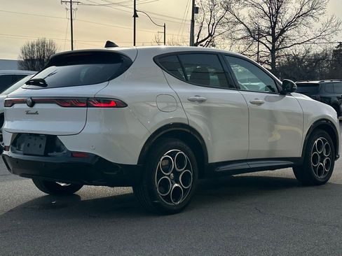 Used 2025 Alfa Romeo Tonale Base w/ Premium Package image 11