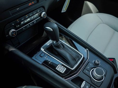 Certified 2025 MAZDA CX-5 AWD 2.5 S w/ Preferred Package image 27