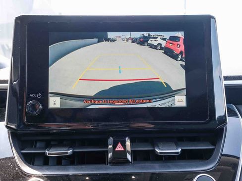 Certified 2024 Toyota Corolla Cross XLE FWD image 25