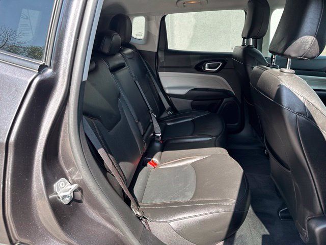 Used 2022 Jeep Compass Limited AWD/4WD image 29