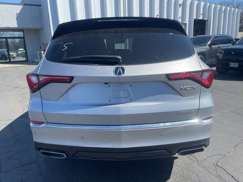 Used 2024 Acura MDX SH-AWD w/ Advance Package image 8