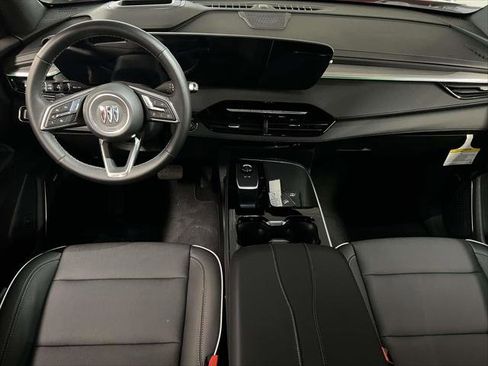 Used 2025 Buick Enclave Preferred w/ Power Package image 15