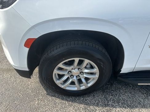 Used 2024 Chevrolet Tahoe LT image 10