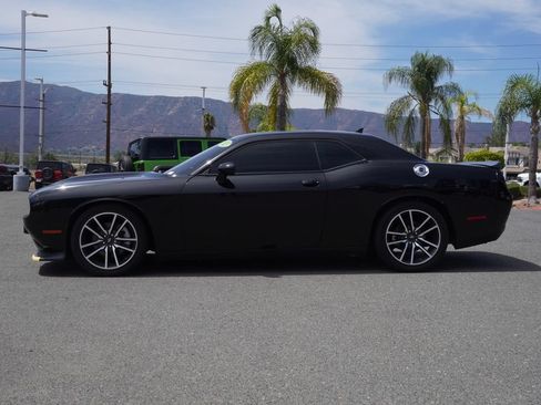 Used 2023 Dodge Challenger GT w/ Plus Package RWD image 7