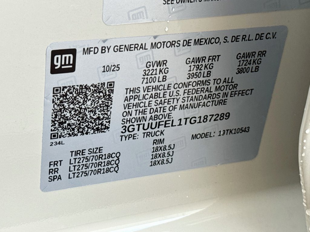 Used 2026 GMC Sierra 1500 AT4X AWD/4WD image 33