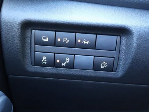 New 2025 Nissan Kicks Play S image 15