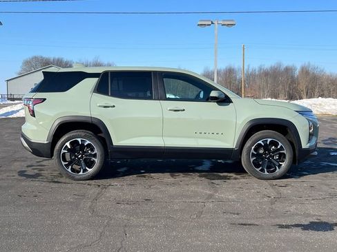 New 2026 Chevrolet Equinox LT w/ Convenience Package II image 40