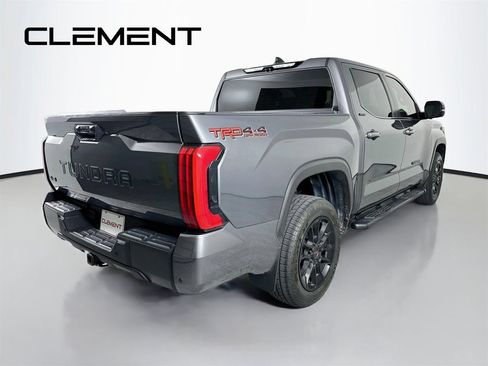 Used 2024 Toyota Tundra Limited w/ TRD Off-Road Package AWD/4WD image 7