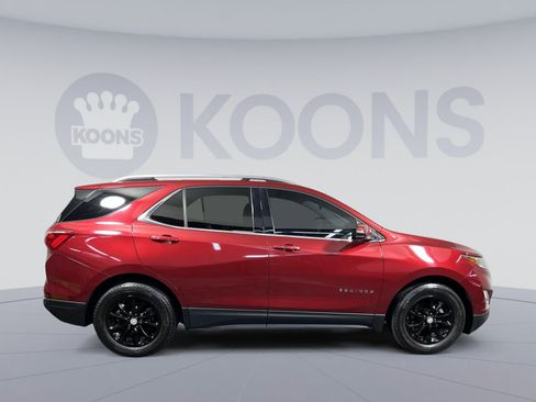 Used 2019 Chevrolet Equinox LT w/ Sun & Navigation Package FWD image 12