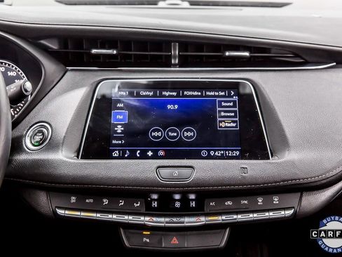 Used 2020 Cadillac XT4 Premium Luxury image 17