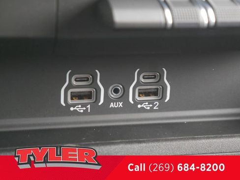 New 2026 RAM 1500 Big Horn AWD/4WD image 36