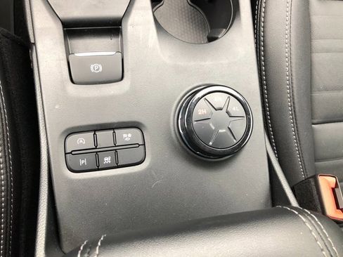 Used 2024 Ford Ranger Lariat image 11