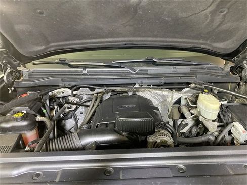 Used 2017 GMC Sierra 2500 SLT w/ All Terrain X HD Package image 10