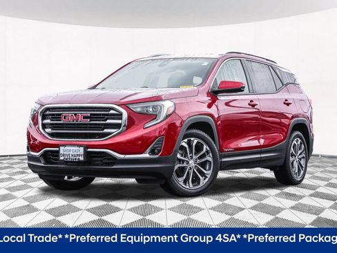 Used 2018 GMC Terrain SLT w/ Preferred Package FWD image 2