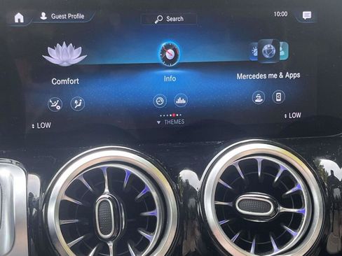 Certified 2023 Mercedes-Benz GLB 250 4MATIC image 24