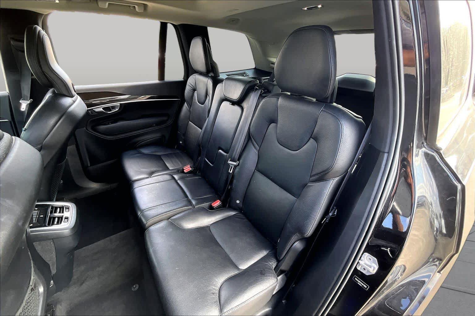 Used 2019 Volvo XC90 T6 Momentum w/ Advanced Package AWD/4WD image 19
