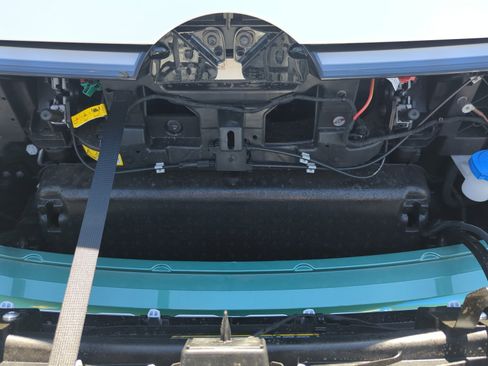 New 2025 Volkswagen ID. Buzz Pro S Plus image 21