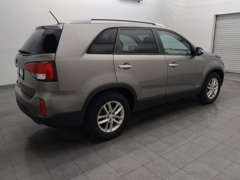 Used 2014 Kia Sorento LX AWD/4WD image 10