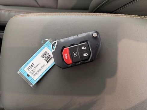 New 2026 Jeep Gladiator Mojave image 24