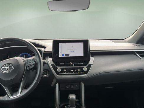 Used 2023 Toyota Corolla Cross AWD Hybrid image 7