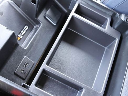 Used 2023 Chevrolet Silverado 1500 High Country w/ Technology Package image 25