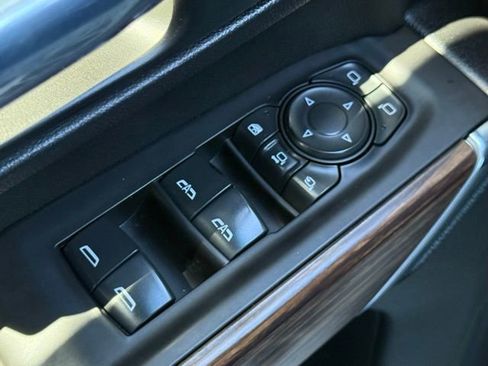 Used 2021 Chevrolet Silverado 3500 High Country AWD/4WD image 19