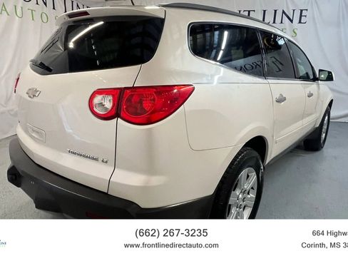 Used 2011 Chevrolet Traverse LT w/ Personal Connectivity Package image 7