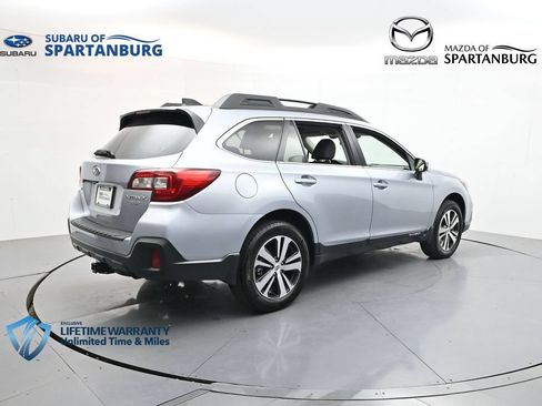 Used 2019 Subaru Outback 3.6R Limited w/ Popular Package #2 AWD/4WD image 8