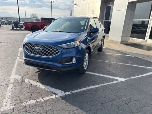 Certified 2024 Ford Edge SEL w/ Convenience Package image 2