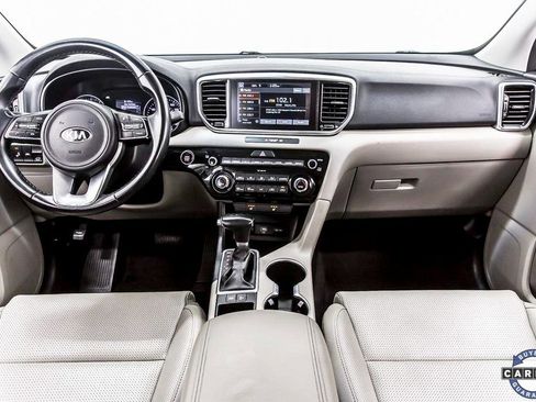 Used 2020 Kia Sportage EX image 17