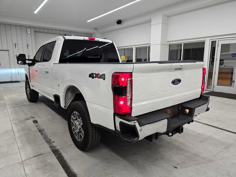 Used 2024 Ford F250 Lariat AWD/4WD image 4