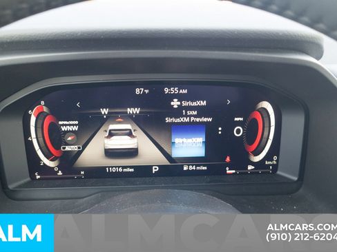 Used 2024 Nissan Rogue SL AWD/4WD image 15