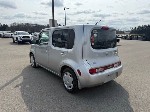 Used 2010 Nissan Cube 1.8 S w/ Interior Designer Pkg image 8