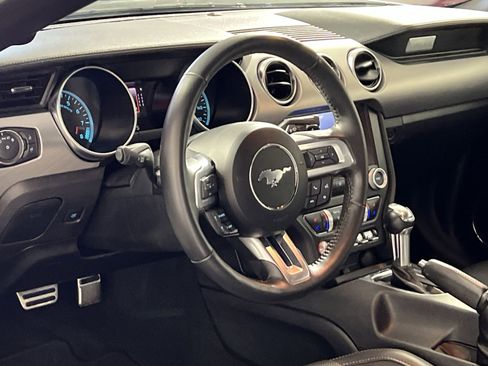 Used 2022 Ford Mustang GT Premium image 16