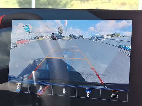 Used 2021 Chevrolet Corvette Stingray Preferred Cpe w/ Z51 Performance Package image 17