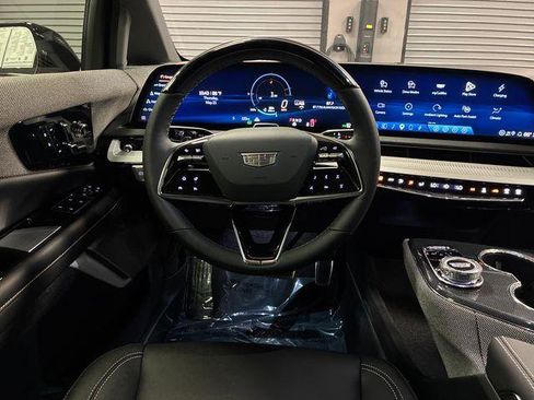 Certified 2026 Cadillac Optiq Sport 1 RWD image 45