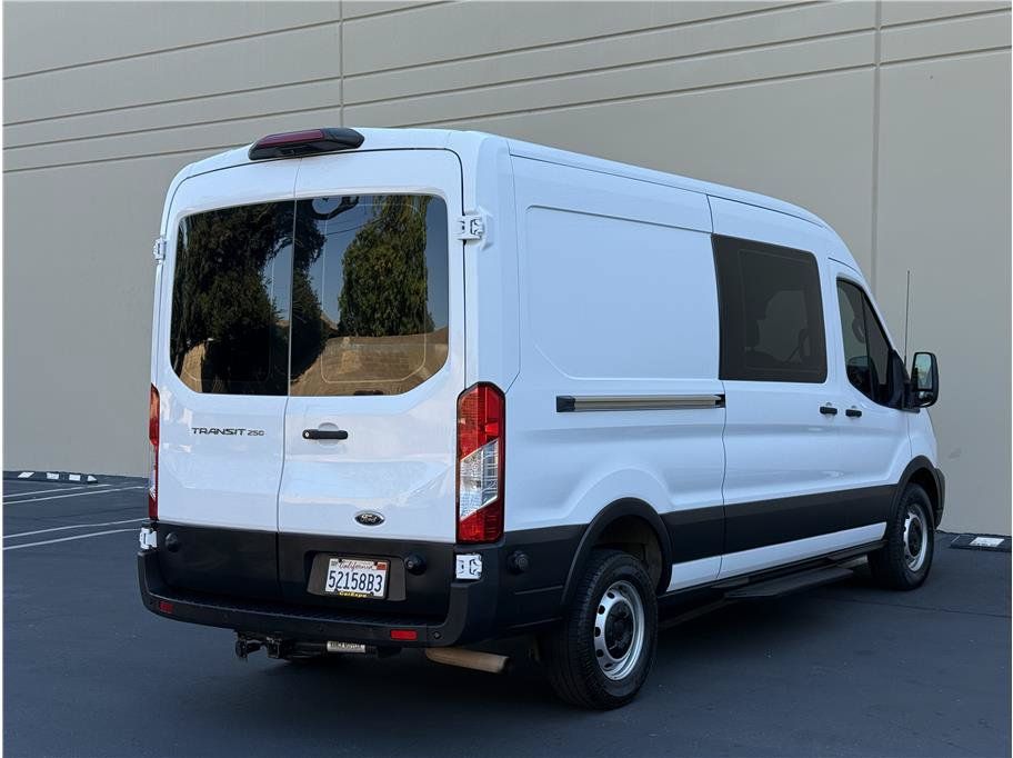 Used 2020 Ford Transit 250 Medium Roof RWD image 6
